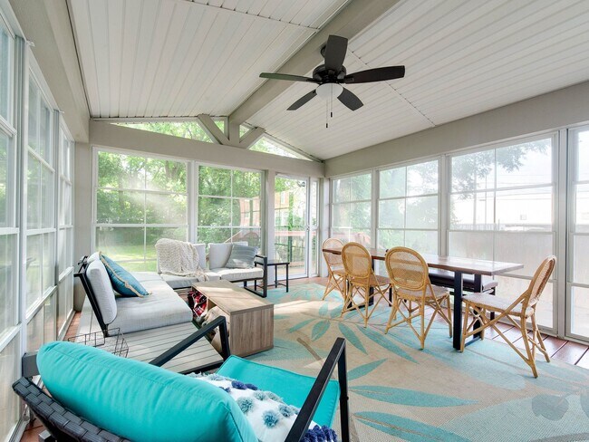 Building Photo - Updated and well appointed home in the his...