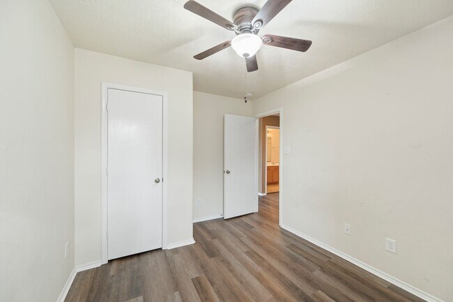 Building Photo - 17219 Osprey Landing Dr