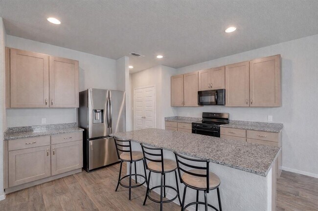 Building Photo - 2710 Paragon Fox Dr