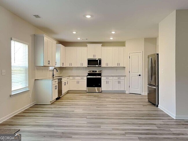 Building Photo - 3704 Saddle Bag Ct