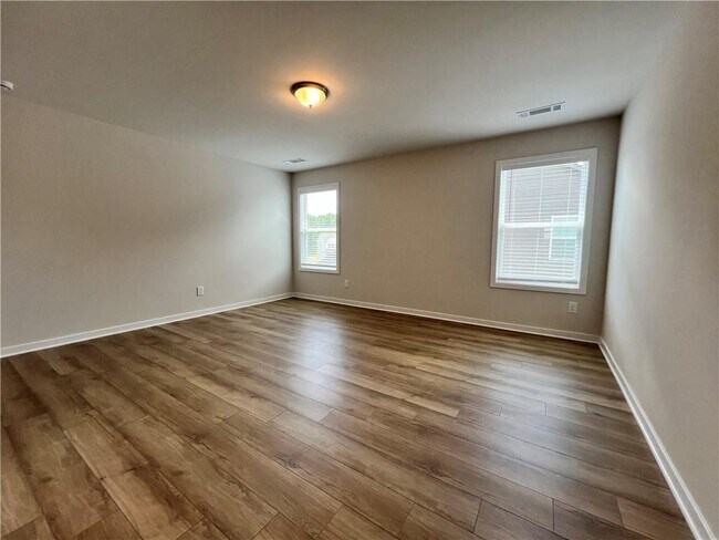 Building Photo - 905 Winding Rose Dr
