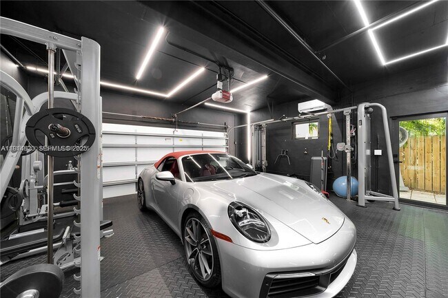 Building Photo - 3760 Douglas Rd