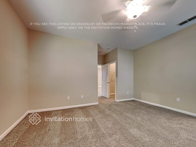 Building Photo - 9902 Lemon Grass Ln