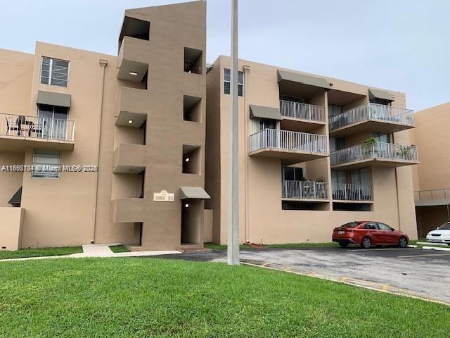 Building Photo - 10801 SW 109th Ct