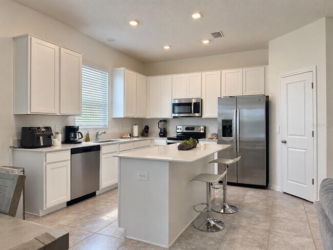 Building Photo - 503 Hatteras Rd