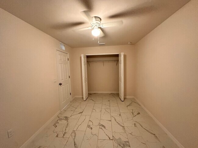 Building Photo - 3604 SW 7th Pl