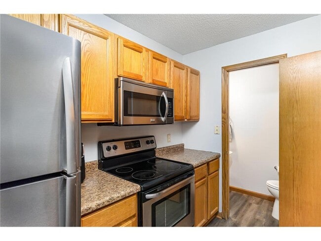 Building Photo - 14651 Evergreen Trail