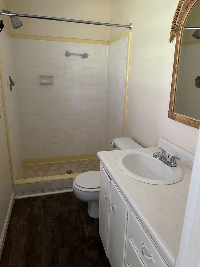 Building Photo - Southside Savannah -Windsor Forest West