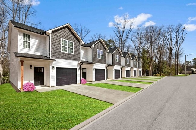 Building Photo - Luxury New 3BR Townhomes | Garage + Pool | 7 min to Fort Bragg