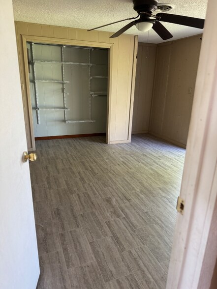 Building Photo - 19790 2265 Rd