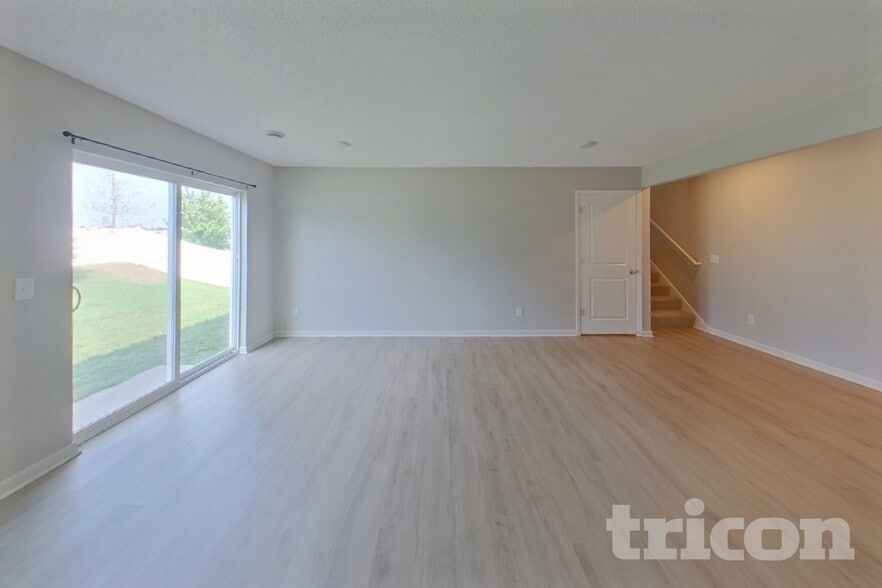 Building Photo - 15225 Emory Ave