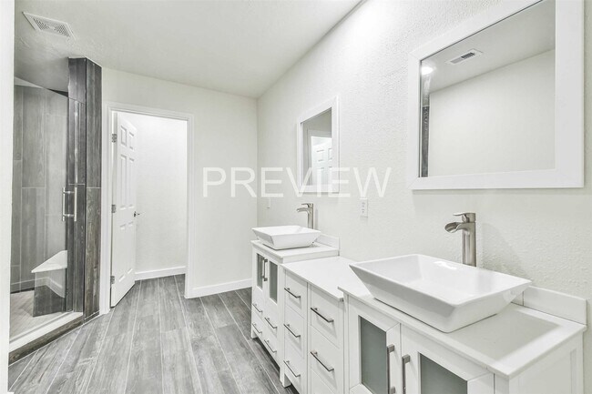 Building Photo - 3627 Glenwood Springs Dr