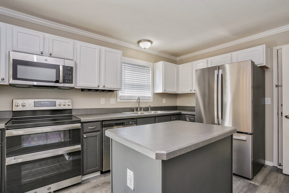 Building Photo - 5525 Boucher Dr