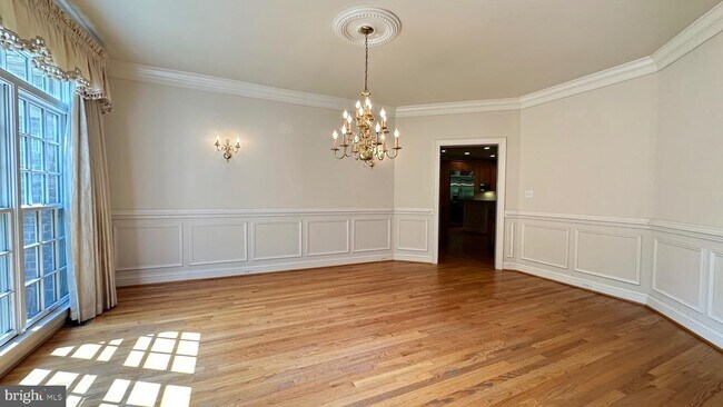 Building Photo - 1354 Lewinsville Mews Ct