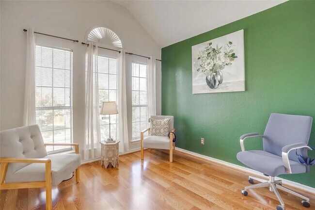 Building Photo - 1709 Circle Creek Dr