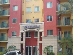 Building Photo - 6001 SW 70th St