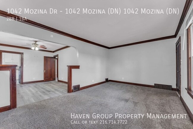 Building Photo - 1042 Mozina Dr