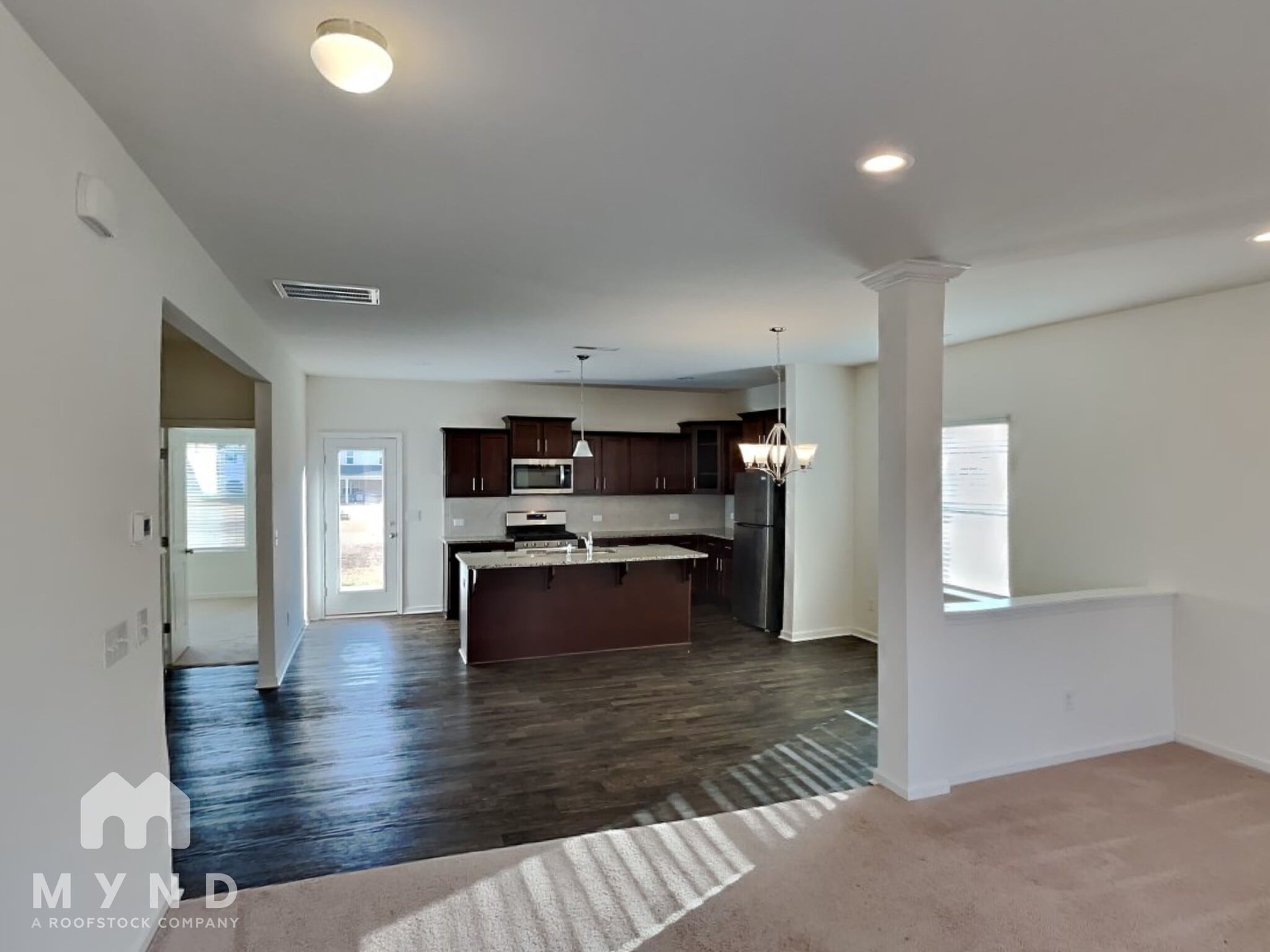 Building Photo - 2015 Creeks Landing Dr