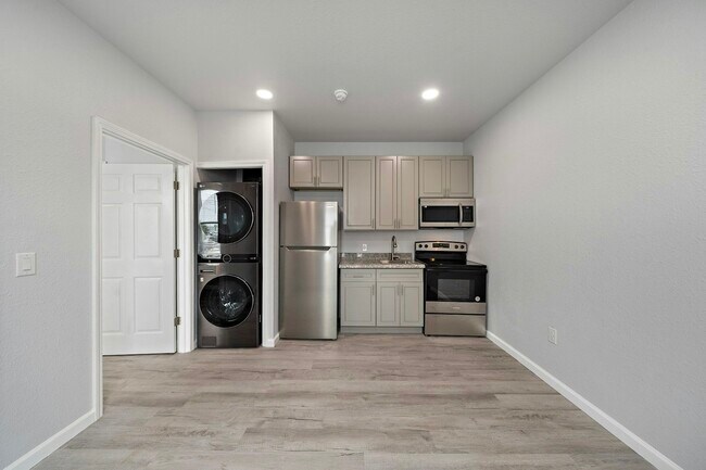 Building Photo - 801 Avenue K Ave