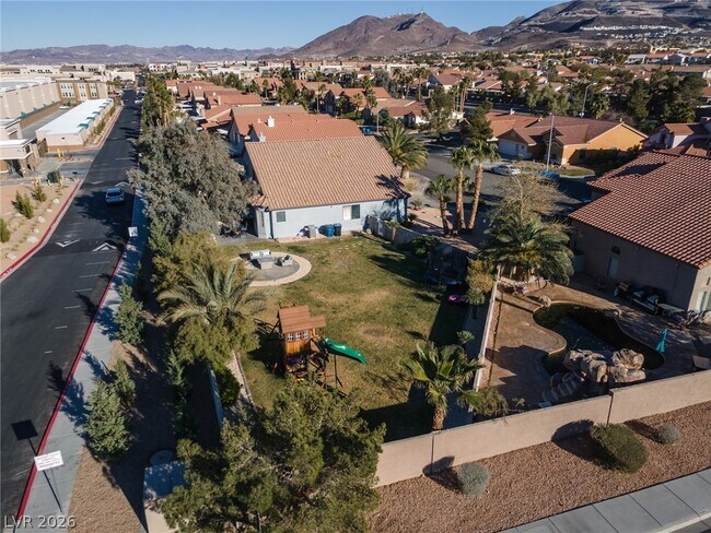 Building Photo - 1596 Bozeman Dr