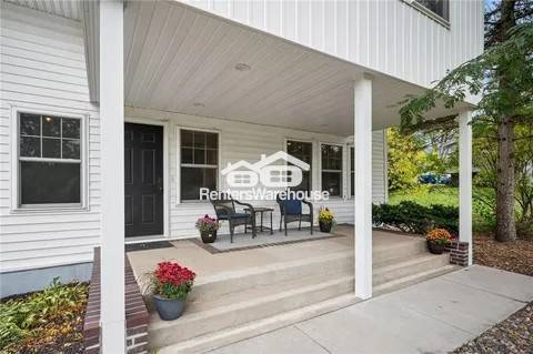 Building Photo - 6205 Wooddale Ave