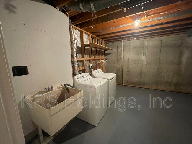 Building Photo - 3265 Bethel Church Dr