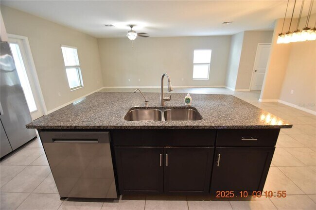 Building Photo - 9511 Channing Hill Dr