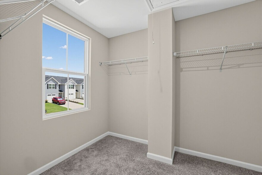 Building Photo - 1042 Westergard Wy