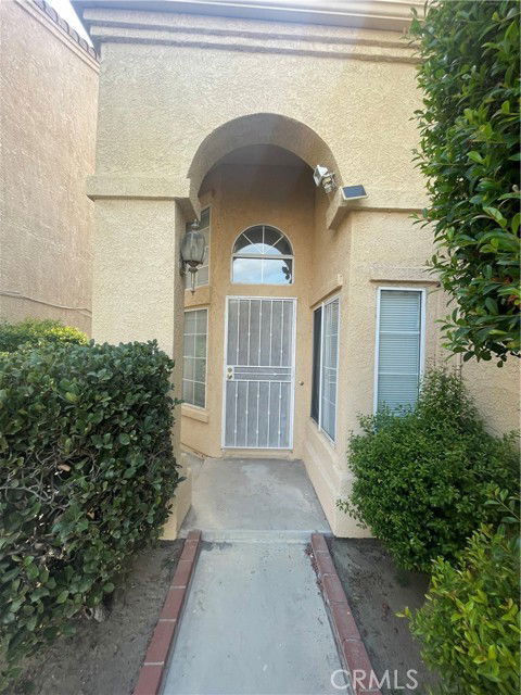 Building Photo - 7547 Bellingham Ave