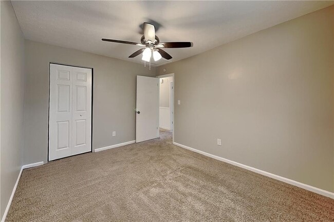 Building Photo - 3777 Junction Dr NW