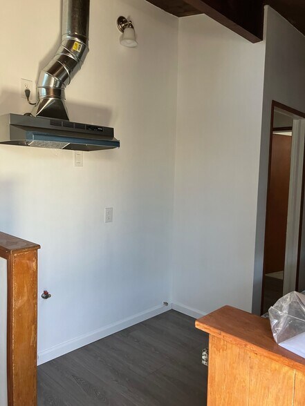 Building Photo - 3252 Walnut Grove Ave