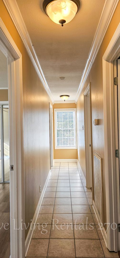 Building Photo - Stunning River & Mountain Views in South Pittsburg, Tennessee