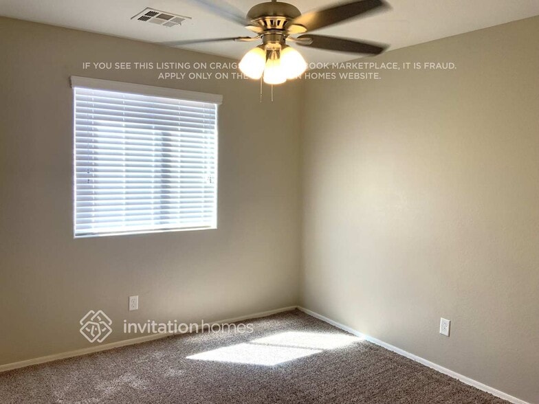 Building Photo - 3812 W Goldmine Mountain Dr