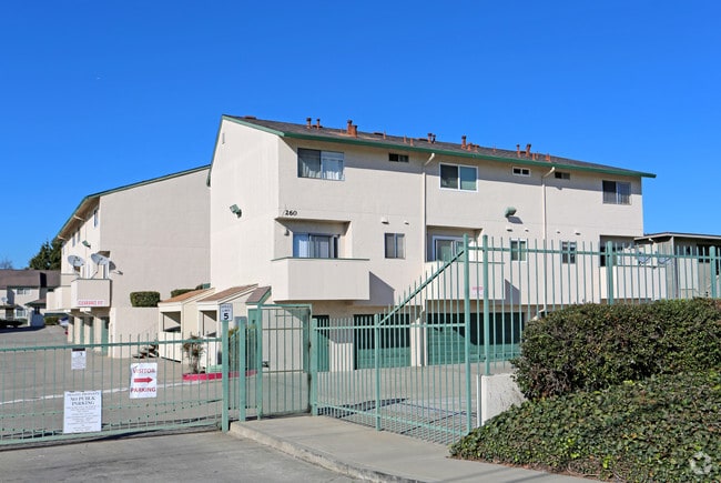 Primary Photo - Park Terrace Town Homes