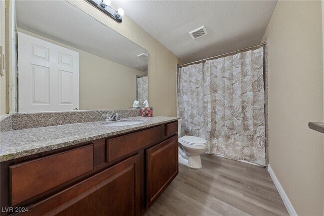 Building Photo - 4921 Indian River Dr