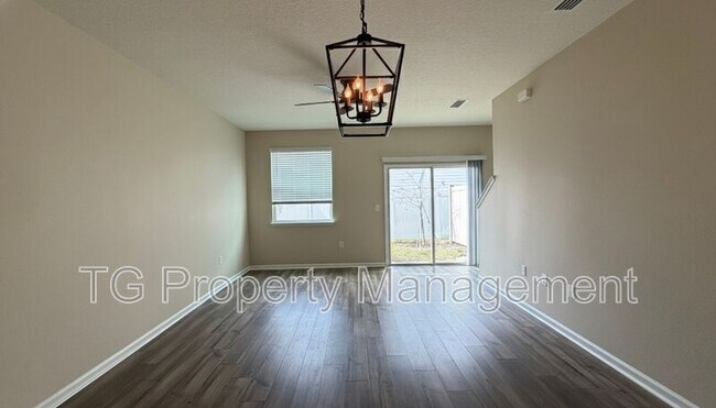 Building Photo - 11792 Junegrass Rd