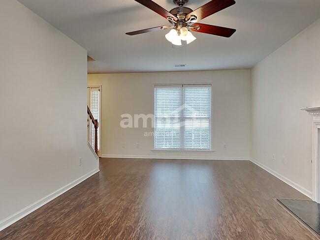 Building Photo - 3596 Bent Trace Dr