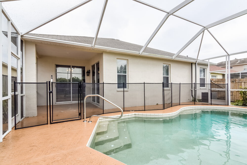 Building Photo - 18217 Brookpark Dr