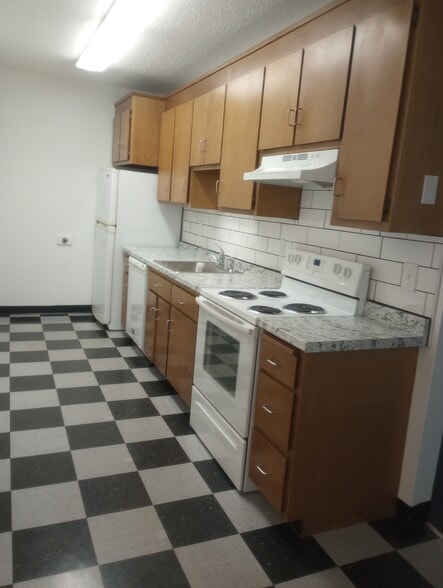 Building Photo - 138 Laurel Hill Ave