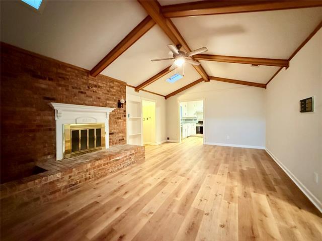 Building Photo - 5721 Carolyn Dr