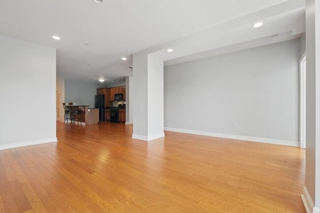 Building Photo - Welcome to Downtown Living with a view