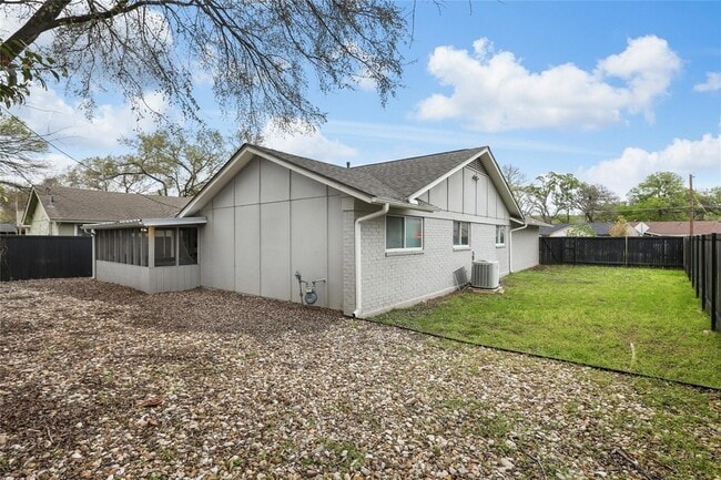 Building Photo - 6307 Thurgood Ave