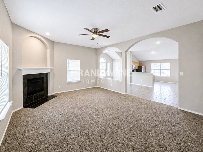 Building Photo - 3109 Alta Mesa Dr