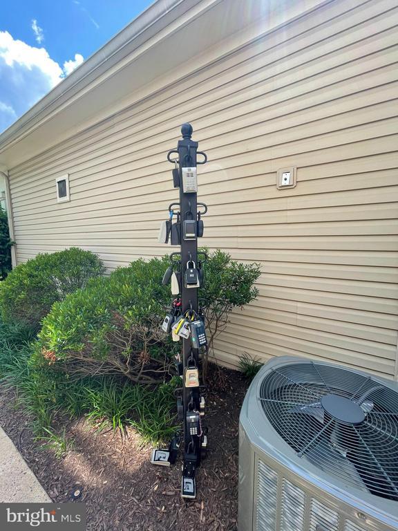 Building Photo - 3015 Nicosh Cir