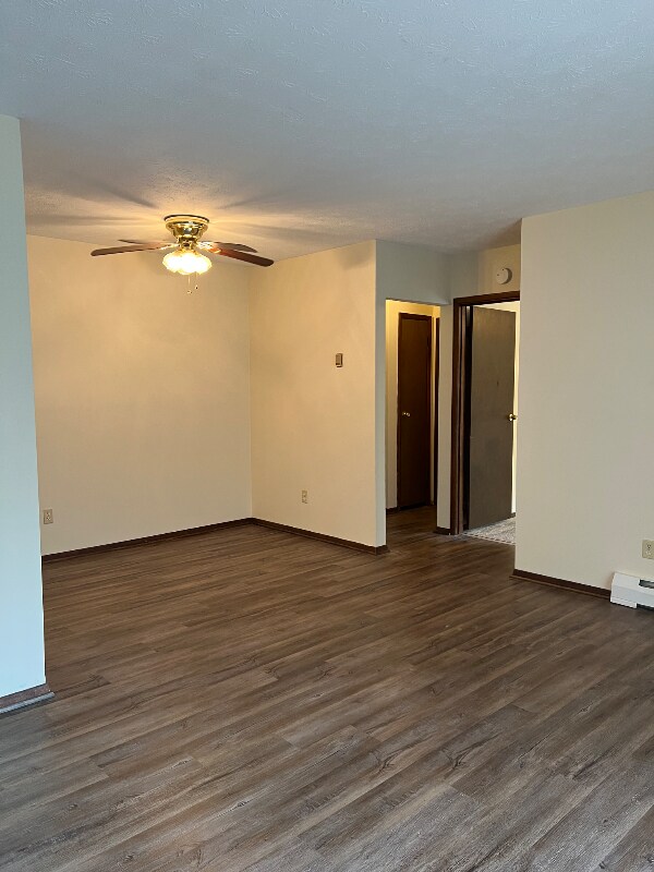 Building Photo - 2065 Sutton Ave