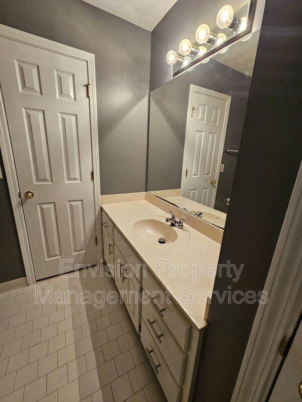 Building Photo - 192 Ashley Dr