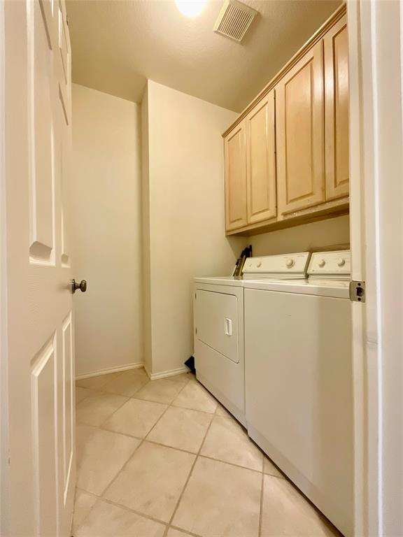 Building Photo - 7008 Albacete Ln