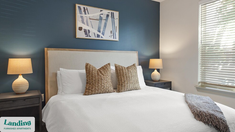 Building Photo - 5025 Wembley Central Ln