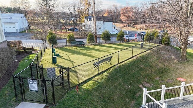 Building Photo - 203 Canter Ct