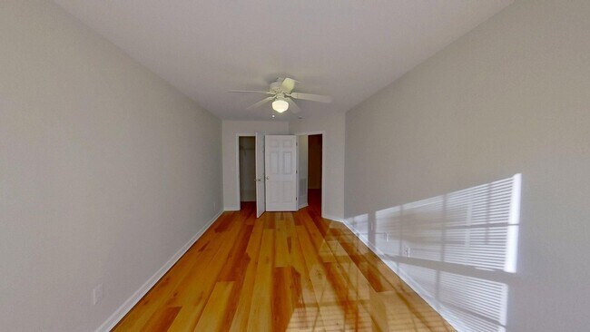 Building Photo - 2611 Ivory Run Way